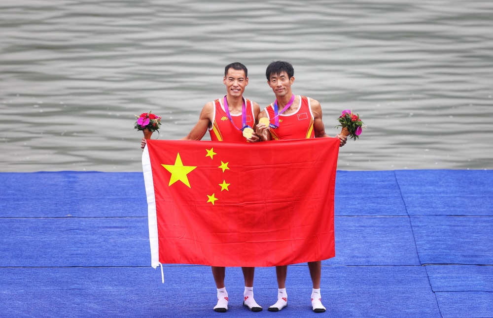kaiyun·开云官网:阿联酋男子赛艇选手稳居领先